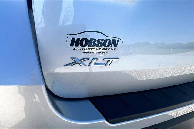 Used 2024 Ford Explorer XLT w/ Equipment Group 202A AWD/4WD image 12