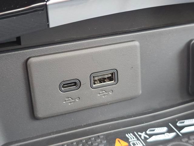 New 2026 Buick Envision Sport Touring image 32