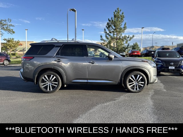 Used 2023 Nissan Pathfinder Platinum AWD/4WD image 3