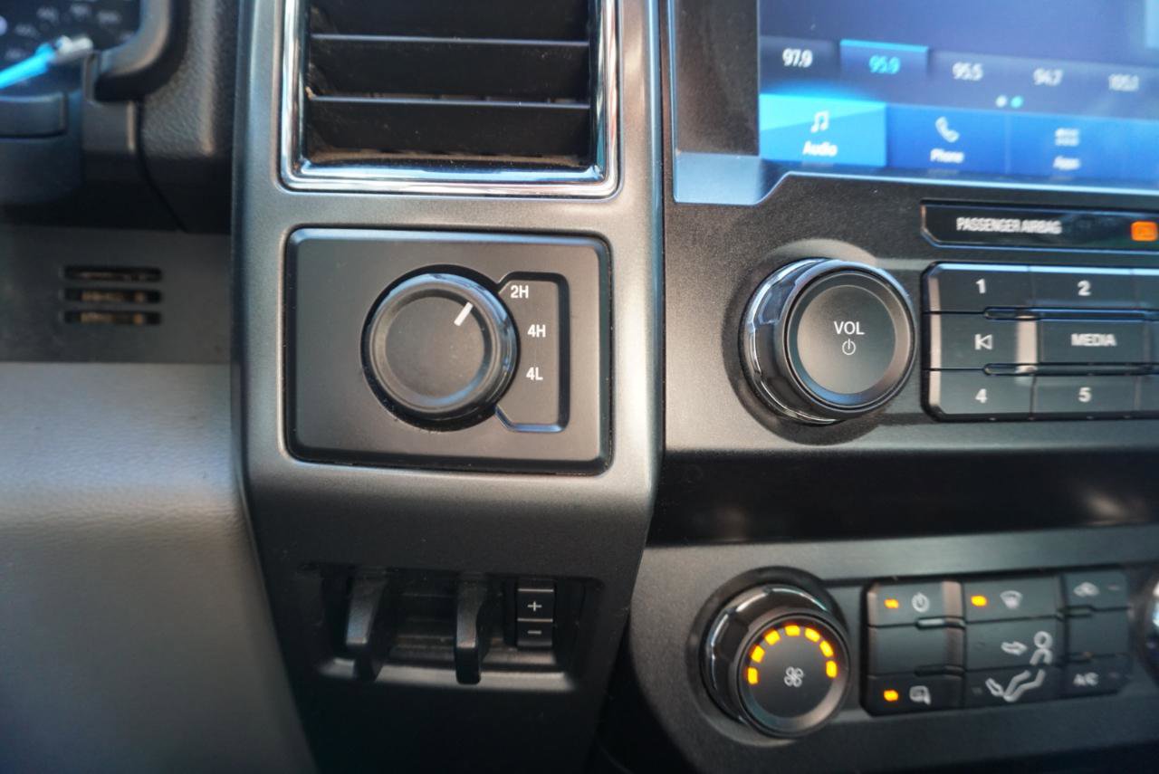 Used 2020 Ford F250 XLT w/ Snow Plow Prep Package image 15