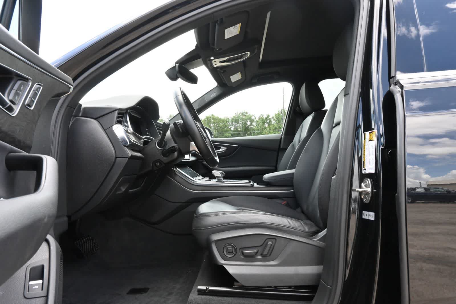 Used 2022 Audi Q7 3.0T Premium Plus AWD/4WD image 17