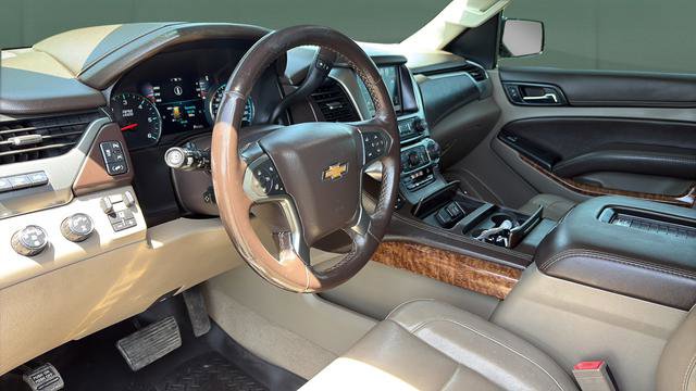Used 2019 Chevrolet Tahoe Premier AWD/4WD image 18