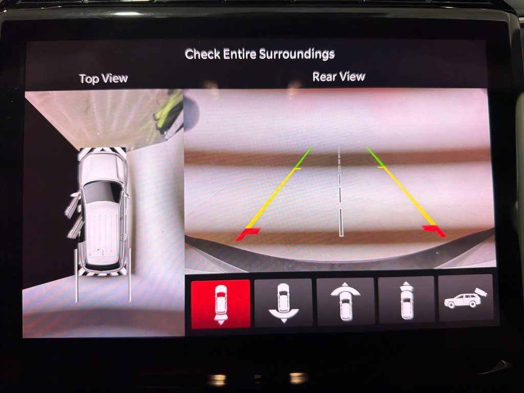 Used 2024 Jeep Grand Cherokee L Limited w/ Luxury Tech Group II image 20