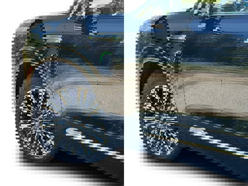 New 2026 Cadillac Vistiq Premium Luxury image 9