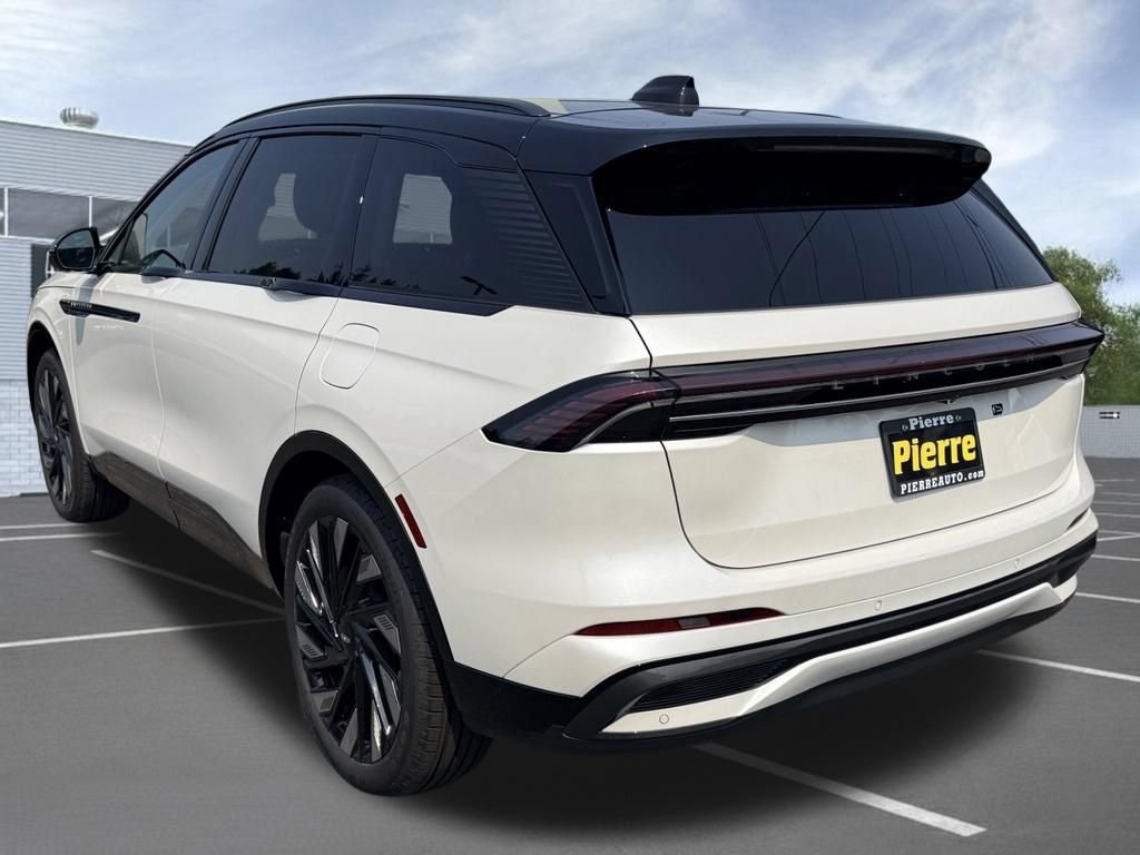 New 2026 Lincoln Nautilus Reserve AWD/4WD image 8