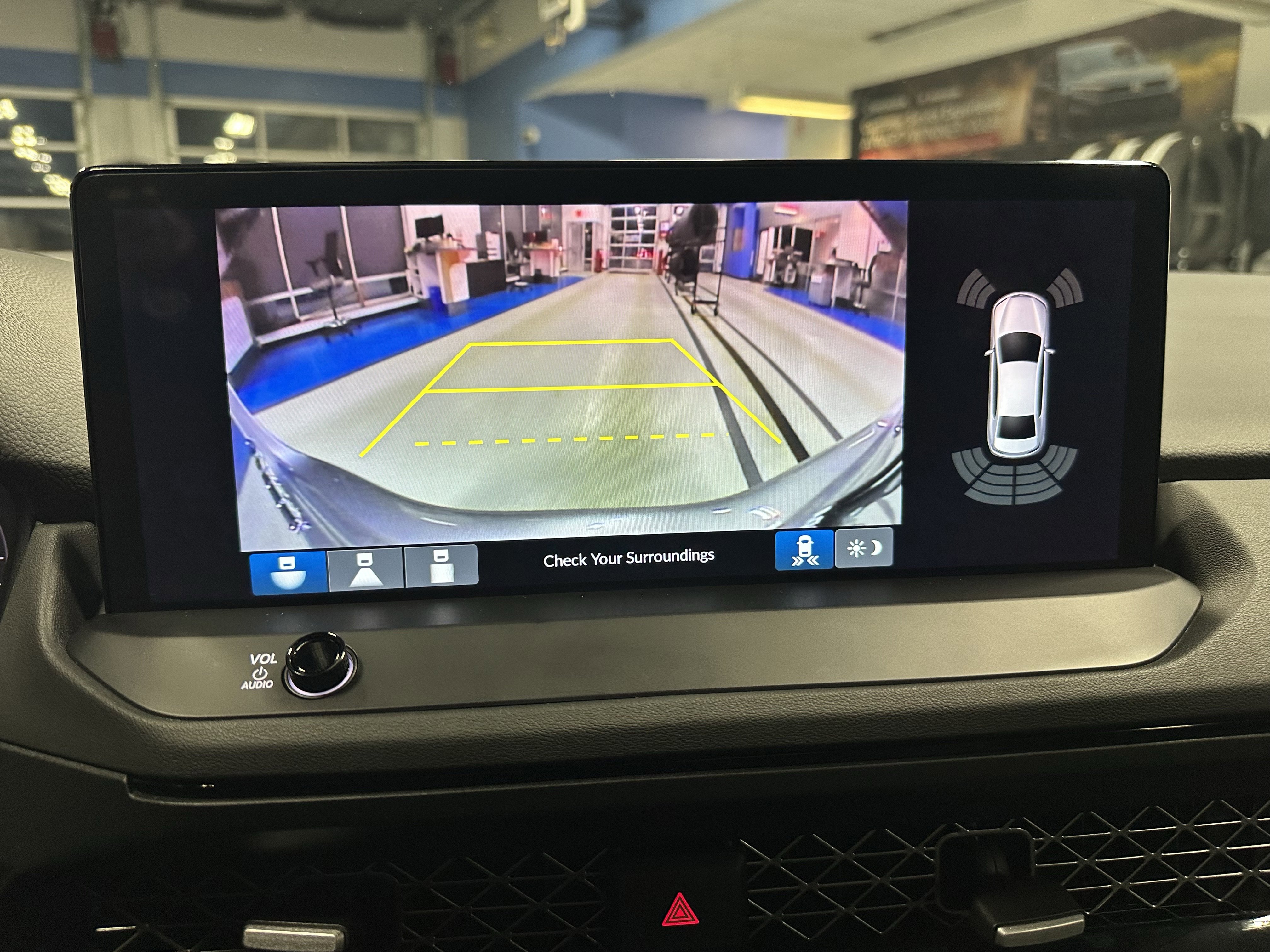 Used 2023 Honda Accord Touring image 12