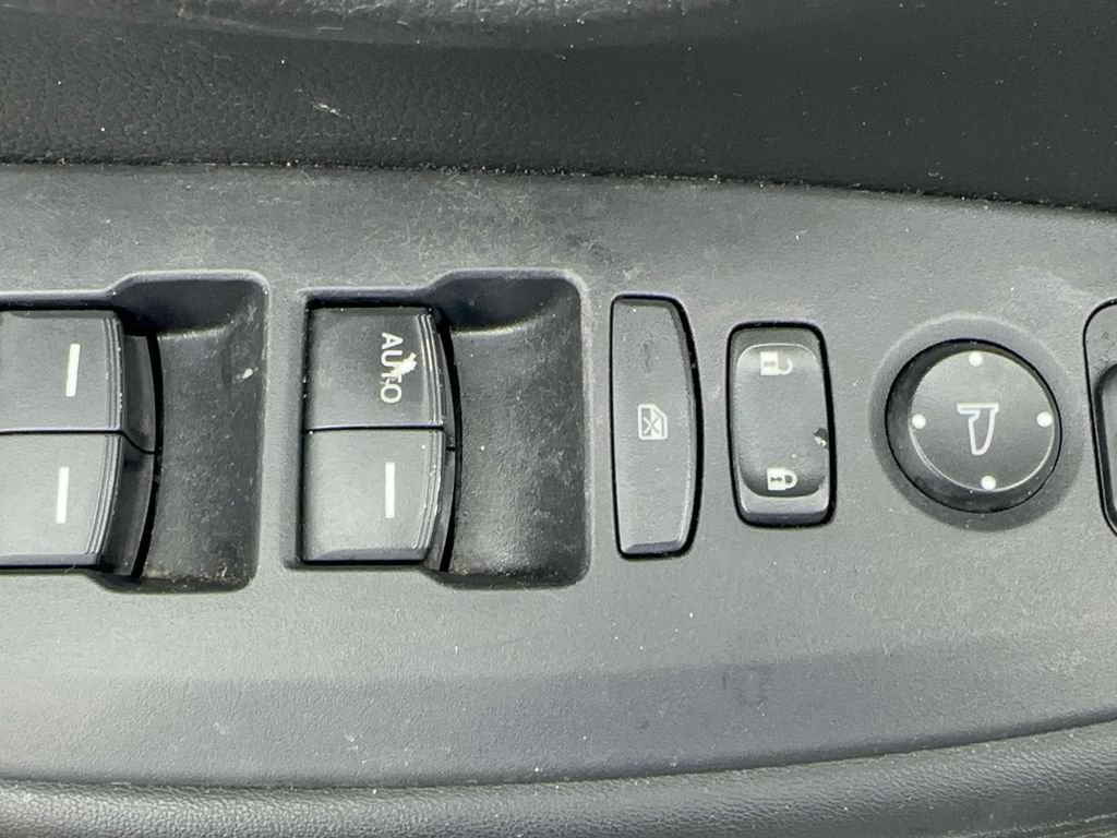 Certified 2024 Honda HR-V LX image 12