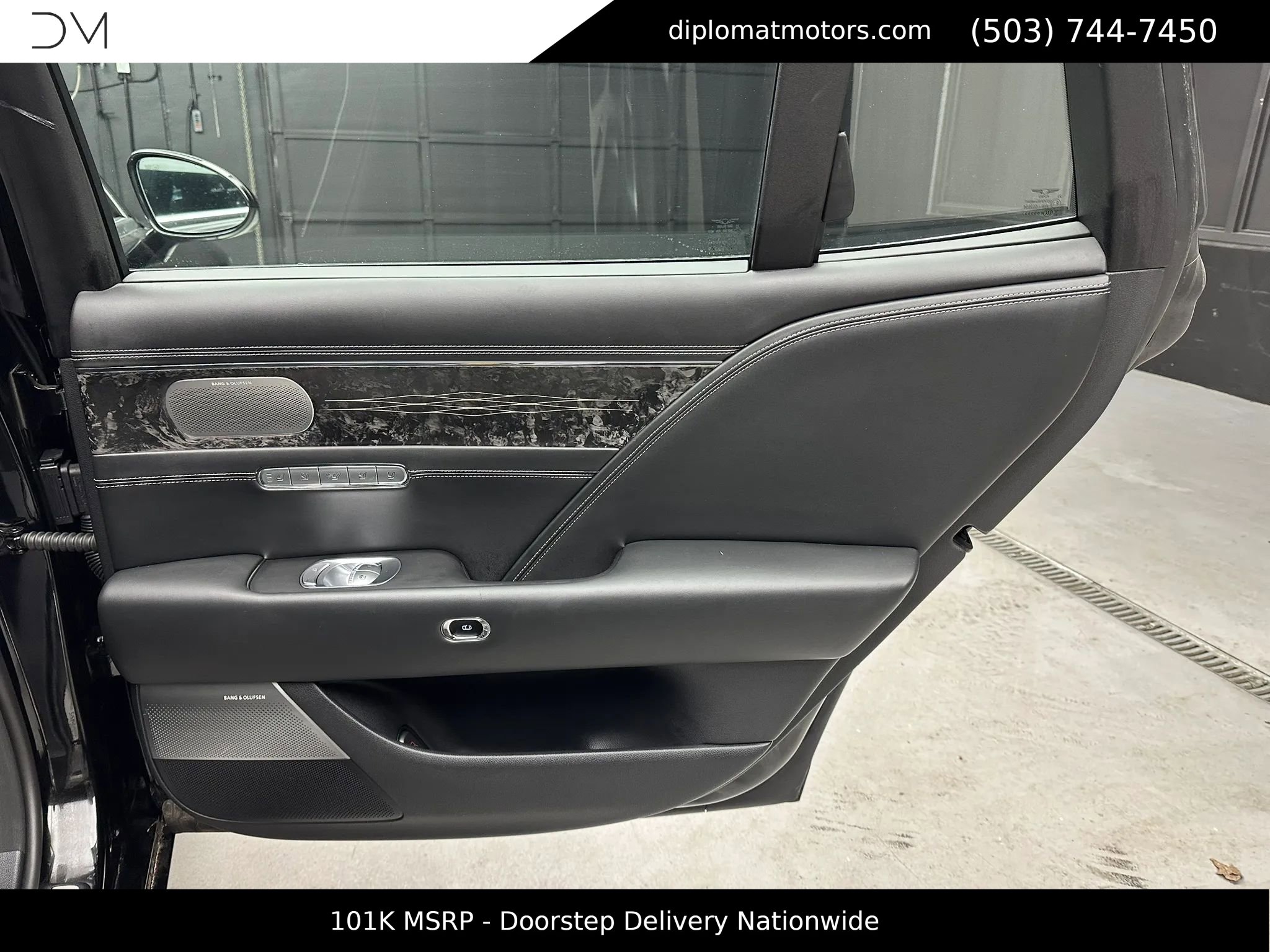 Used 2025 Genesis G90 3.5T image 27