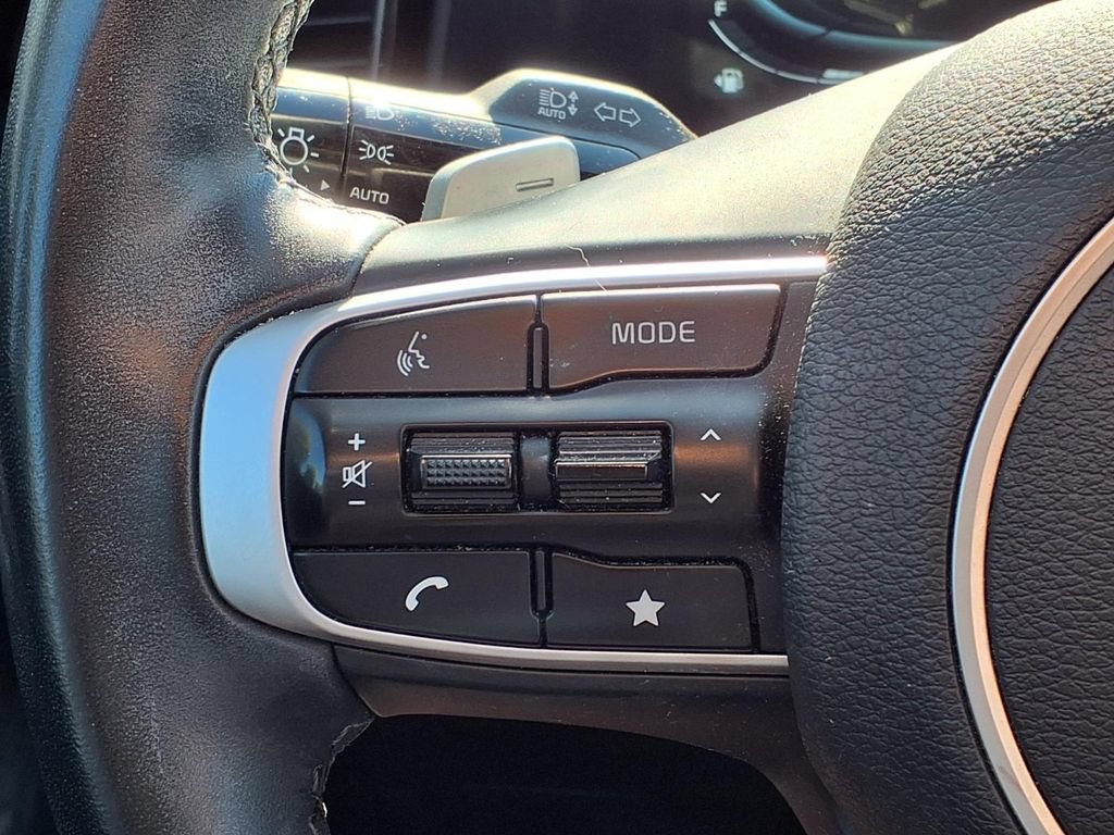 Used 2025 Kia Sportage EX AWD/4WD image 25