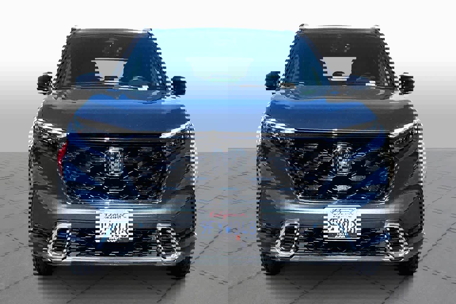 Used 2023 Honda CR-V Sport Touring image 3