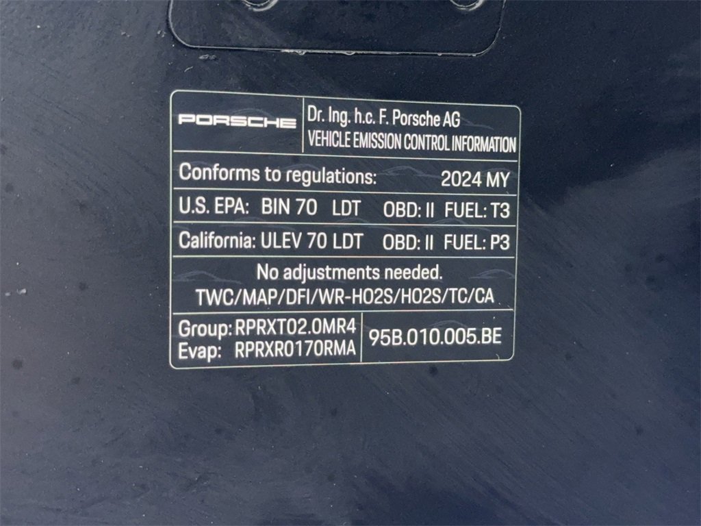 Used 2024 Porsche Macan image 59