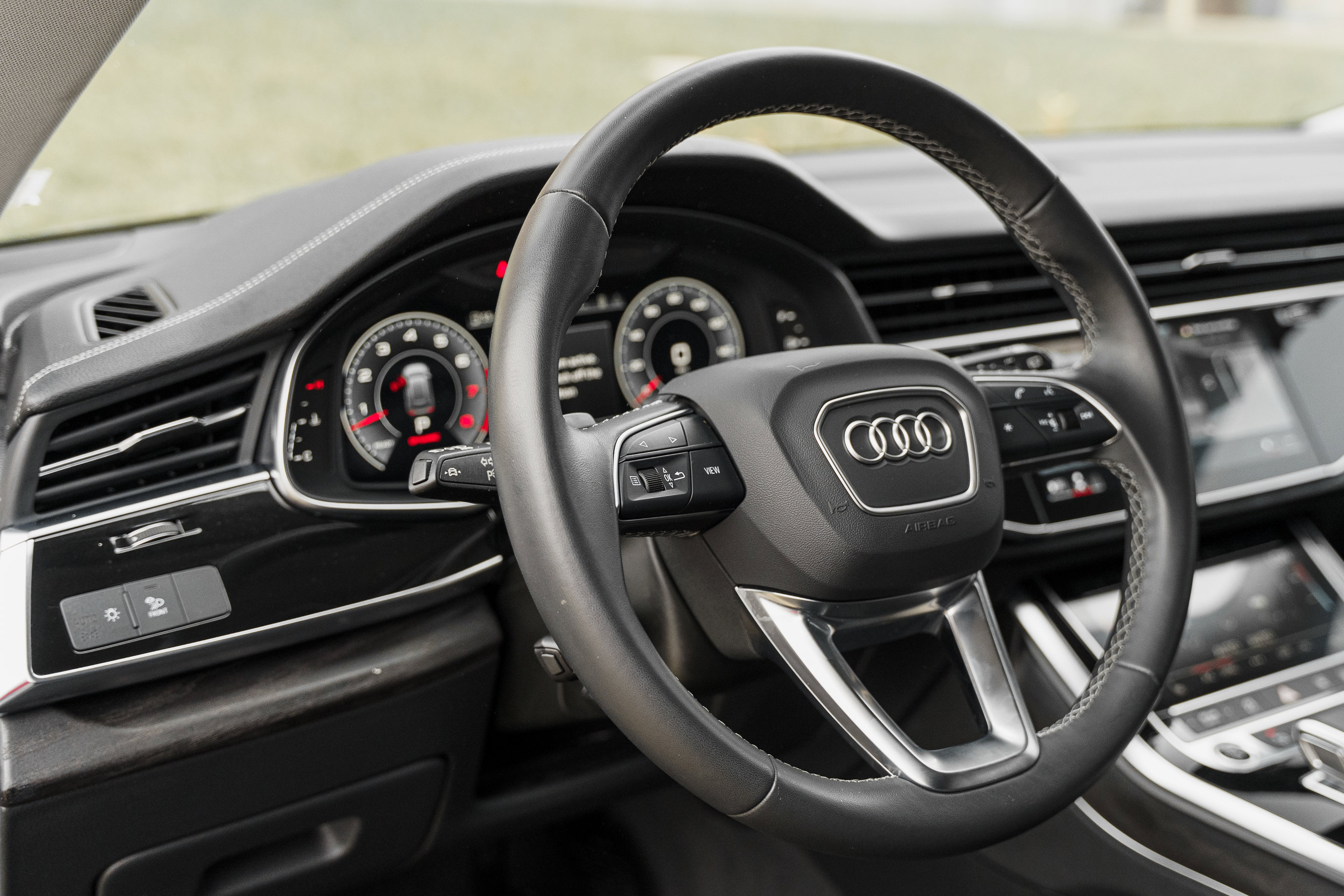 Certified 2023 Audi Q8 Premium w/ Convenience Package image 9