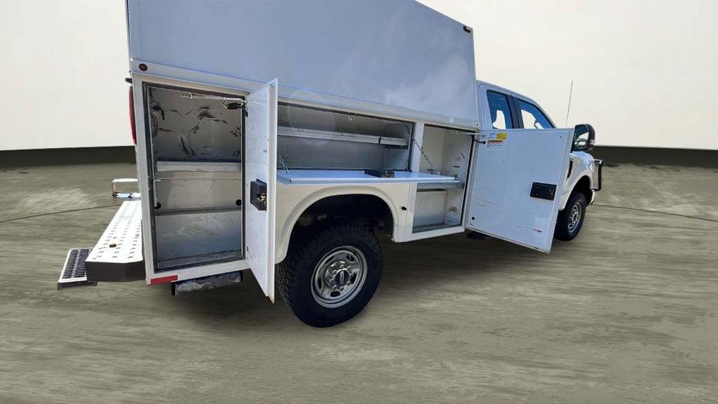 Used 2018 Ford F250 XL w/ Power Equipment Group AWD/4WD image 20