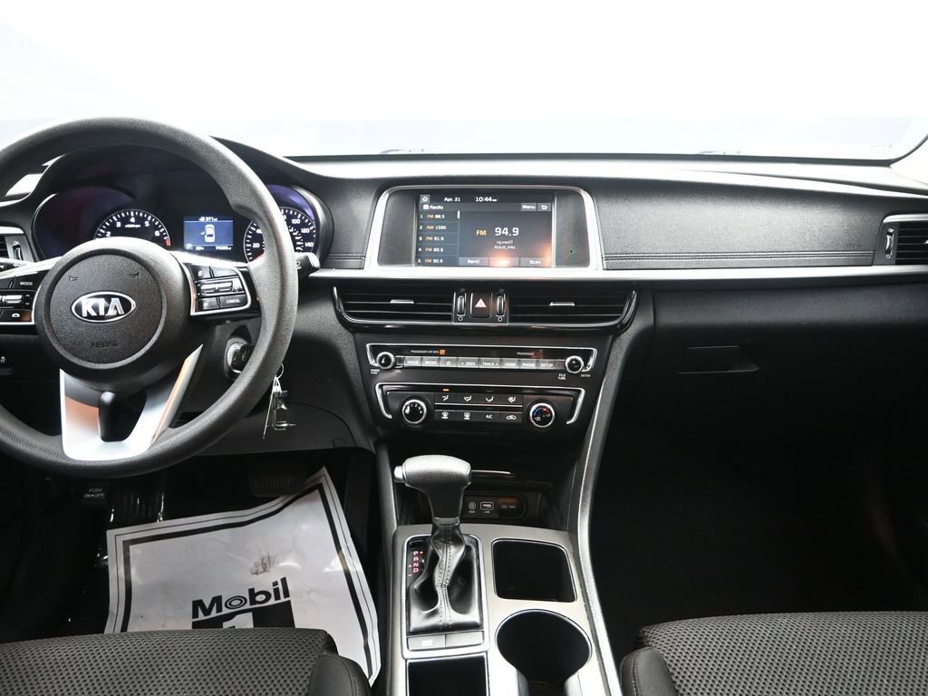 Certified 2020 Kia Optima LX FWD image 29