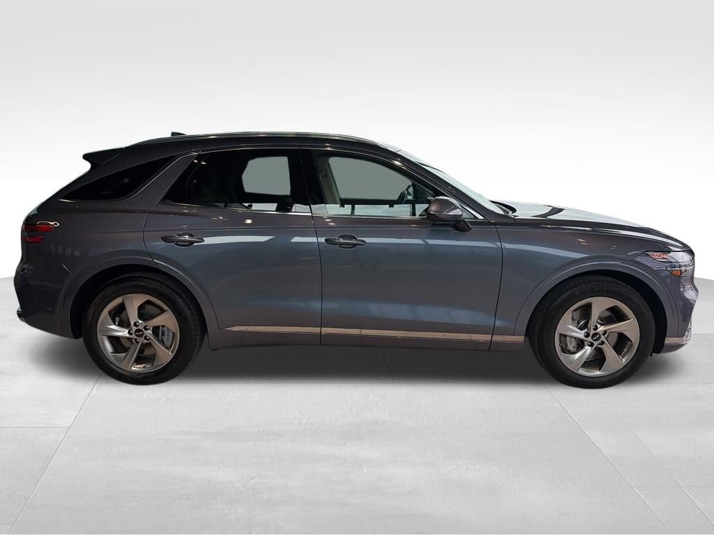 Certified 2026 Genesis GV70 2.5T Select image 2