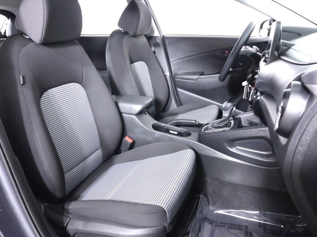 Used 2022 Hyundai Kona SE w/ Cargo Package AWD/4WD image 38