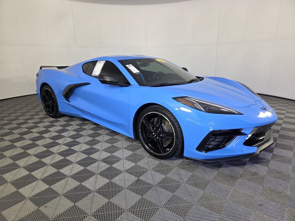 Used 2023 Chevrolet Corvette Stingray Coupe w/ Z51 Performance Package image 2