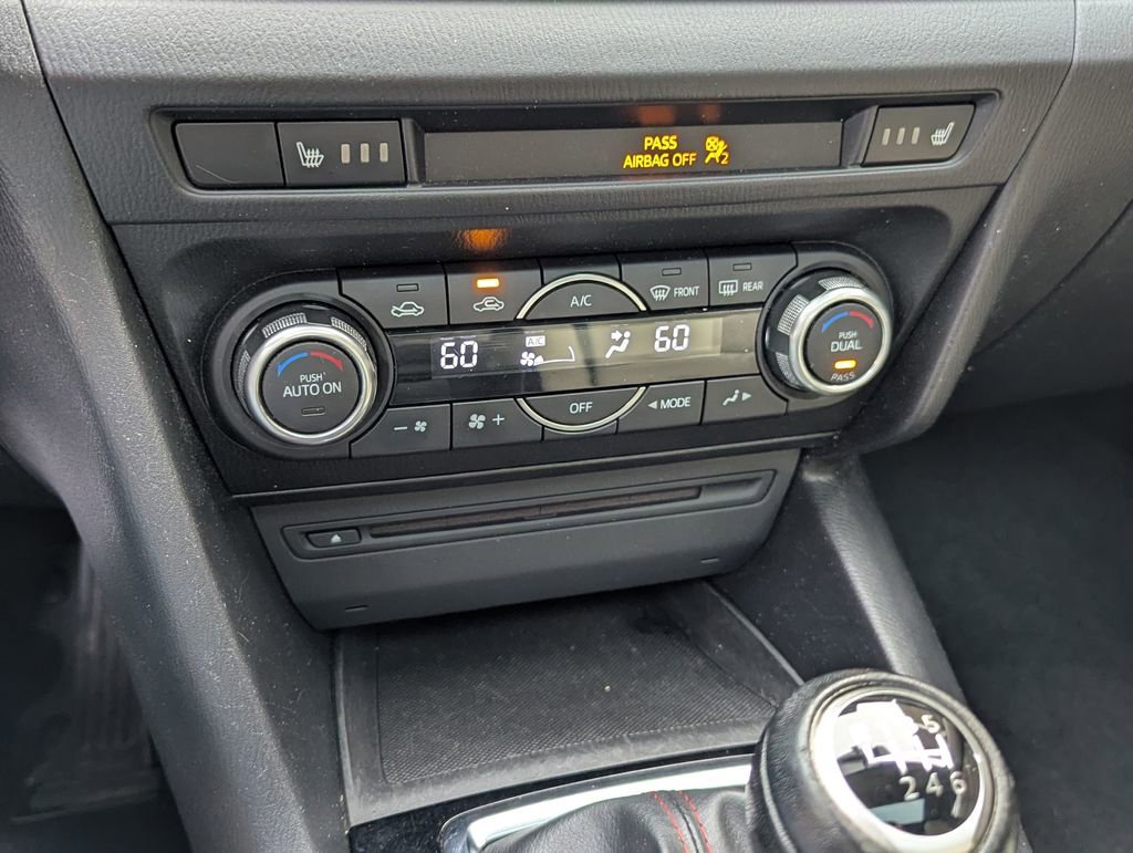 Used 2015 MAZDA MAZDA3 s Grand Touring FWD image 9