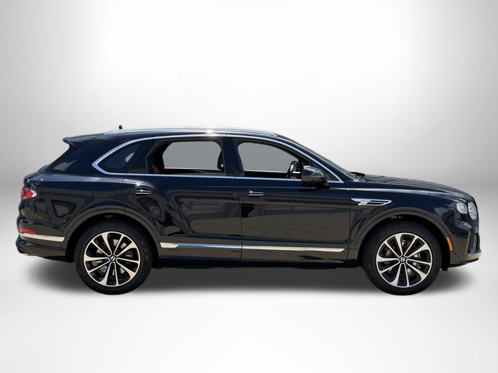 Certified 2023 Bentley Bentayga AWD/4WD image 5