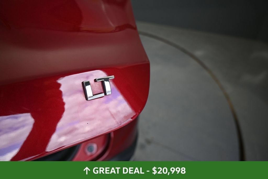 Used 2025 Chevrolet Trax LT FWD image 21