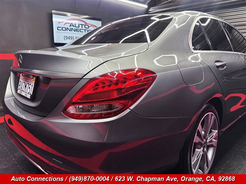 Used 2018 Mercedes-Benz C 300 Sedan image 34