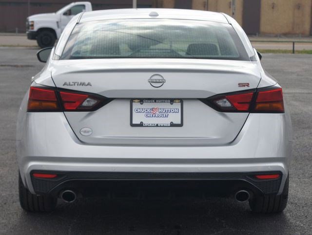 Used 2023 Nissan Altima 2.5 SR image 3