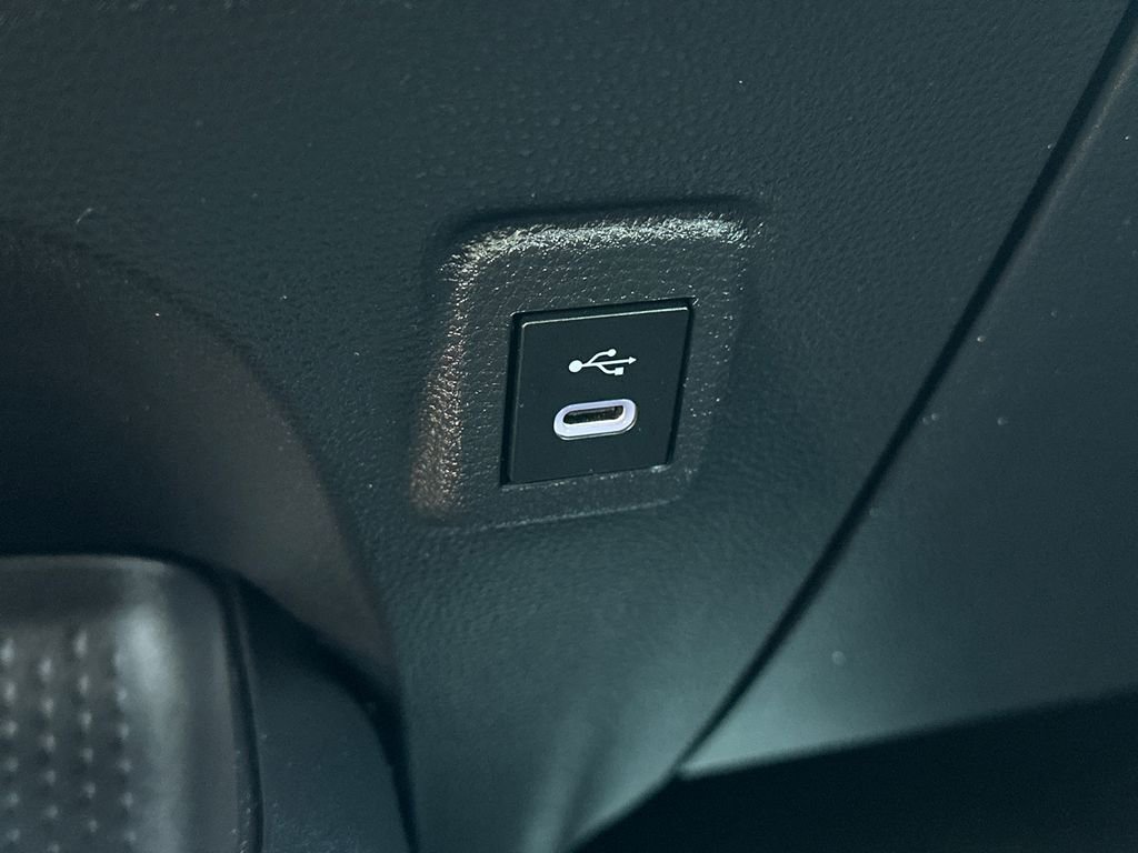 Certified 2025 Toyota Corolla LE image 27