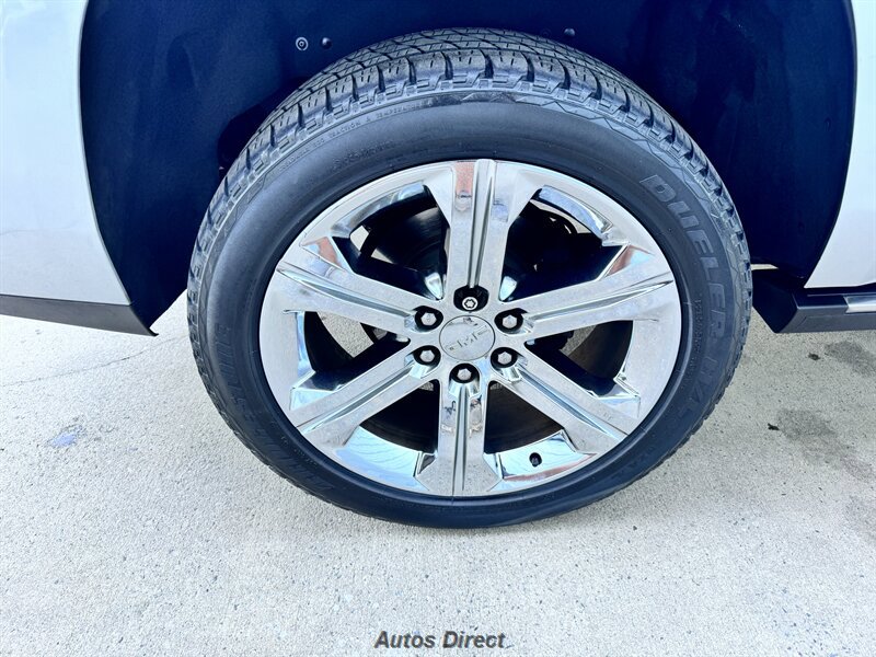 Used 2019 GMC Yukon Denali w/ Denali Ultimate Package AWD/4WD image 49