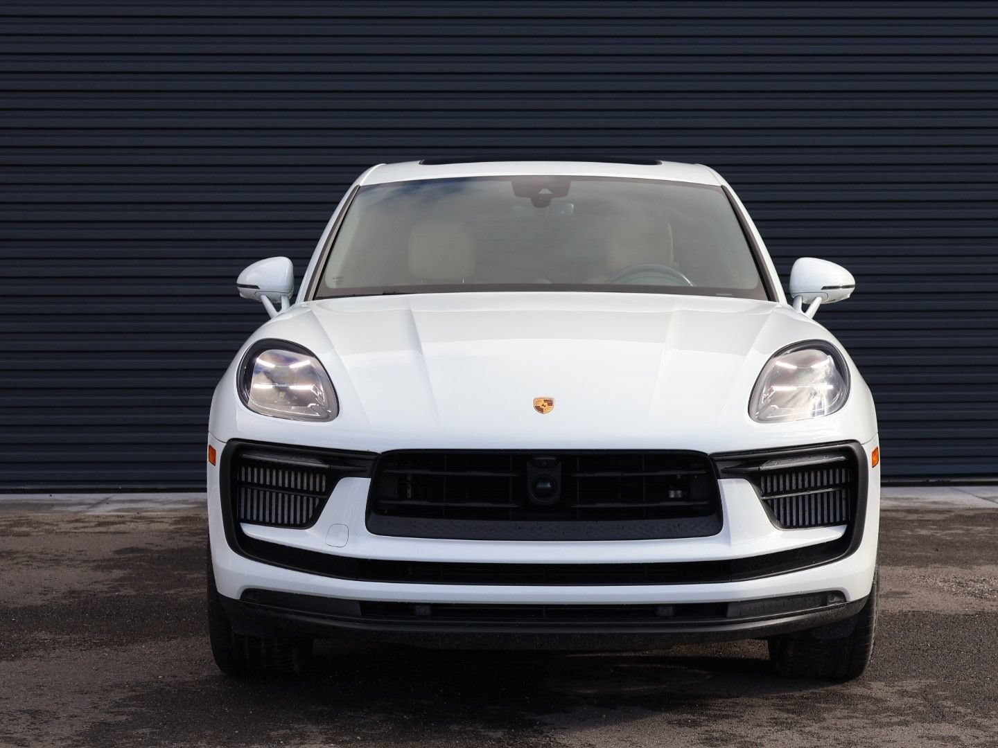 Certified 2023 Porsche Macan S AWD/4WD image 7