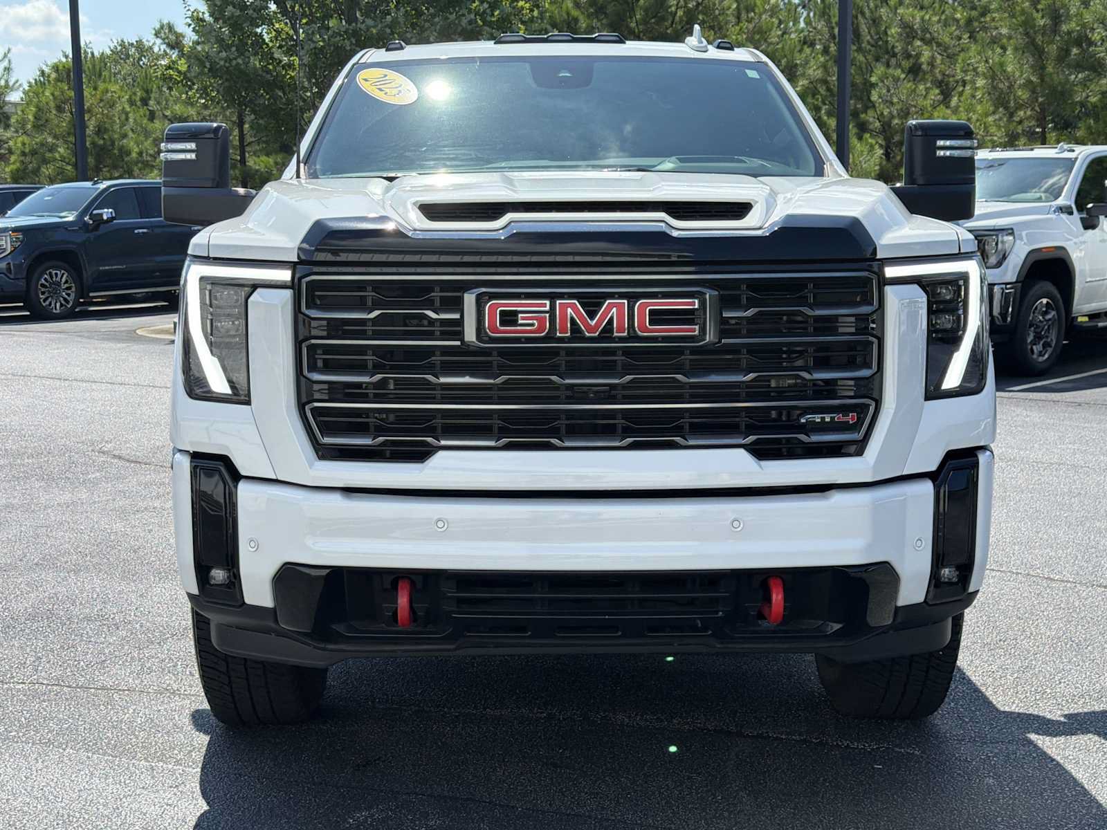 Used 2025 GMC Sierra 2500 AT4 w/ AT4 Premium Plus Package AWD/4WD image 40