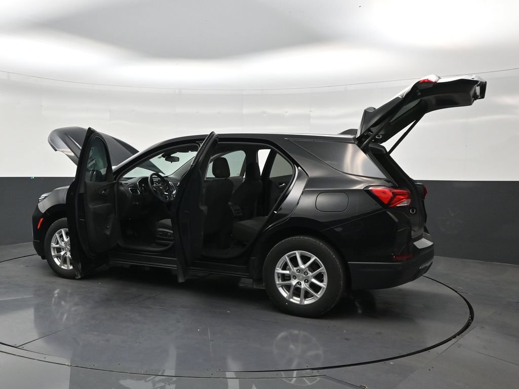 Used 2024 Chevrolet Equinox LT FWD image 30