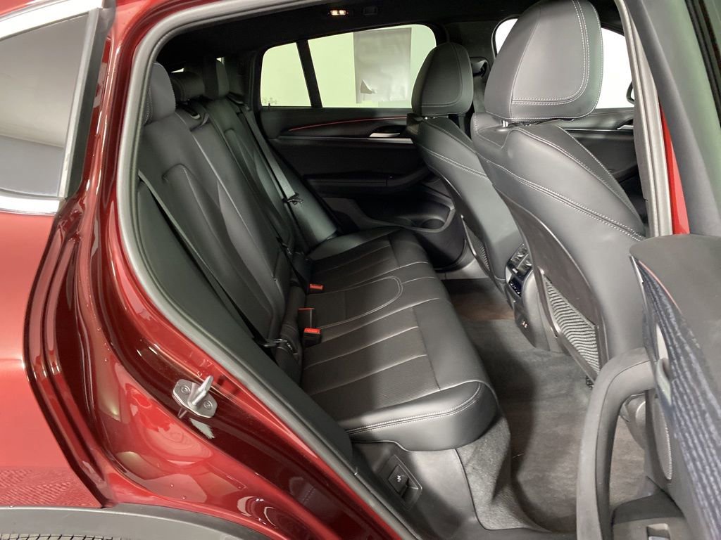 Certified 2023 BMW X4 xDrive30i w/ Premium Package image 31