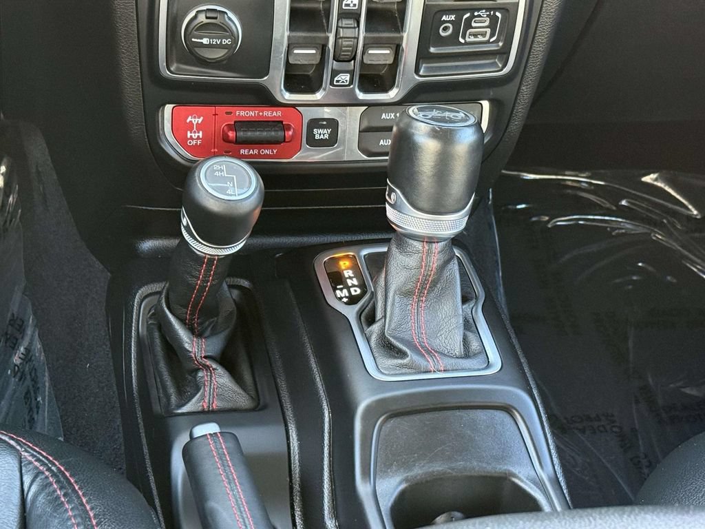 Certified 2019 Jeep Wrangler Unlimited Rubicon w/ Dual Top Group AWD/4WD image 22