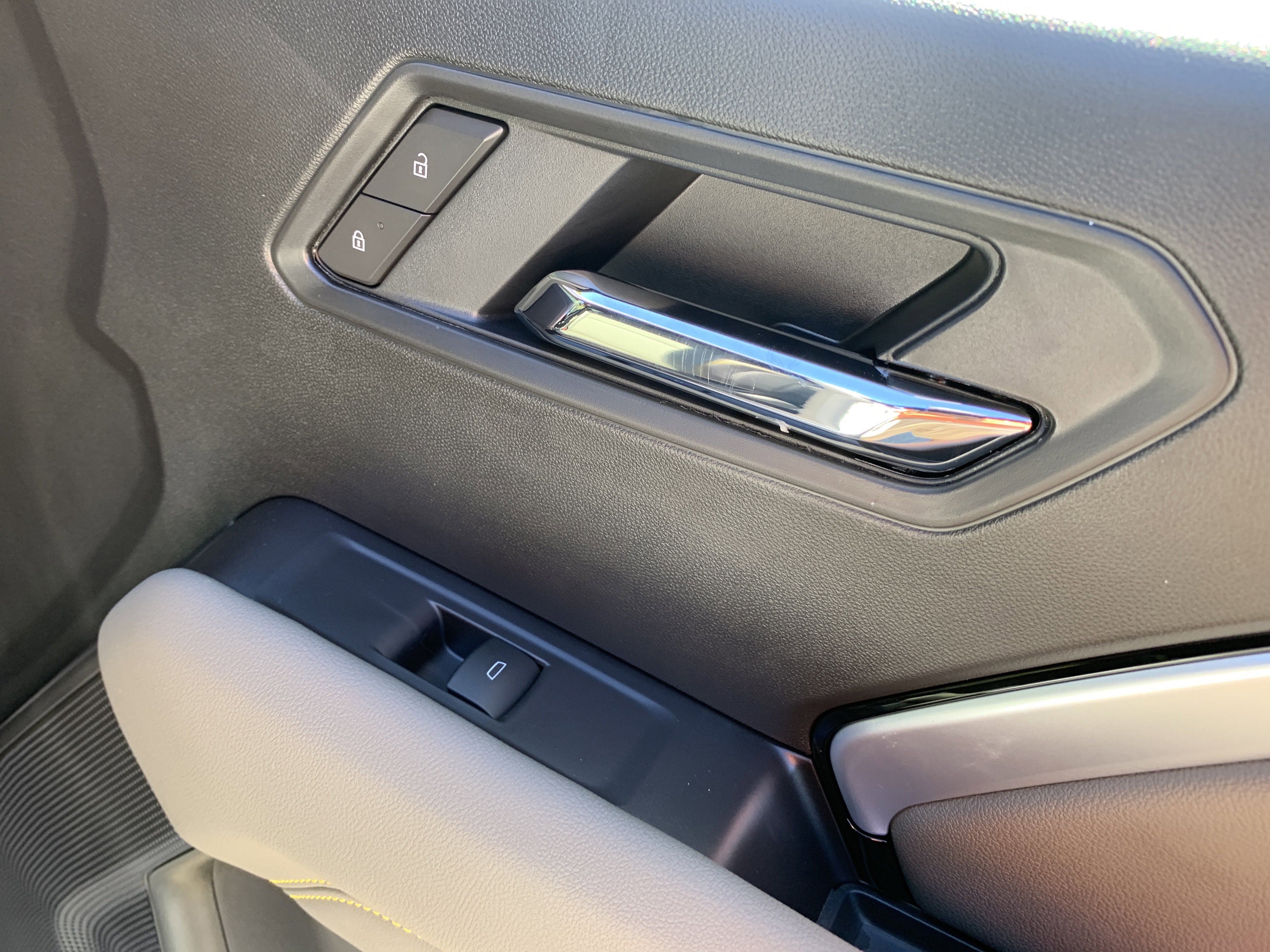 New 2026 Chevrolet Colorado ZR2 w/ Technology Package image 25