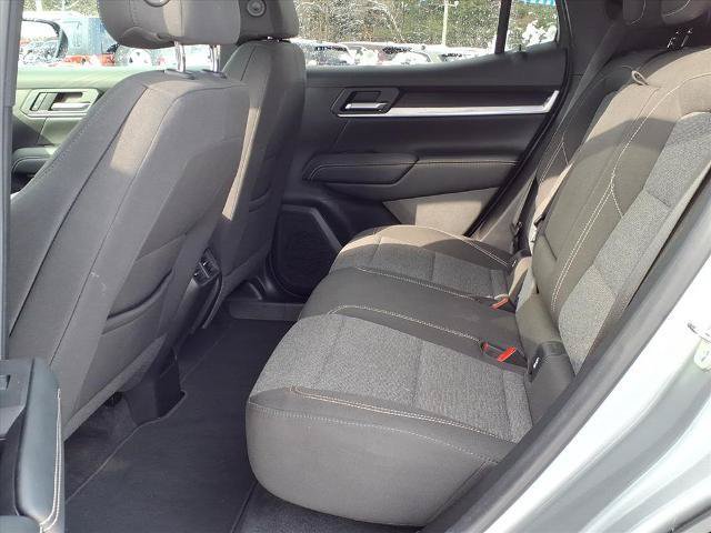 Used 2025 GMC Terrain Elevation AWD/4WD image 11