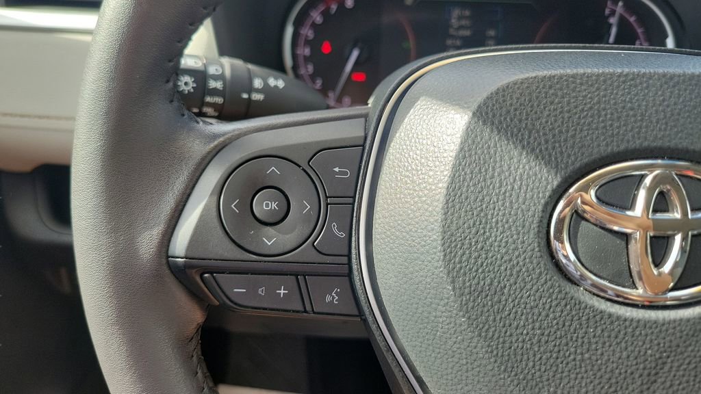 Certified 2025 Toyota RAV4 XLE Premium image 19