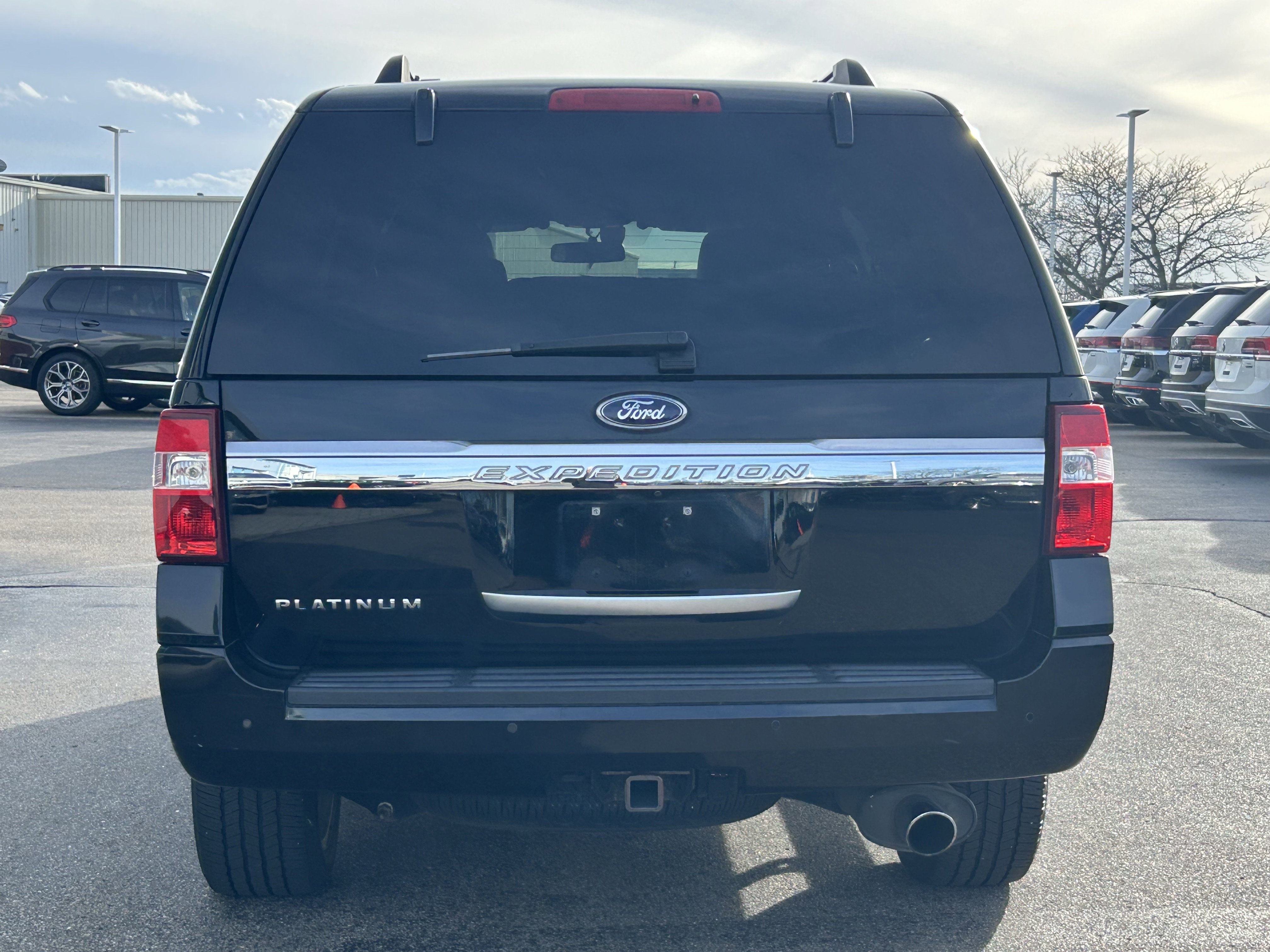 Used 2016 Ford Expedition Platinum image 6