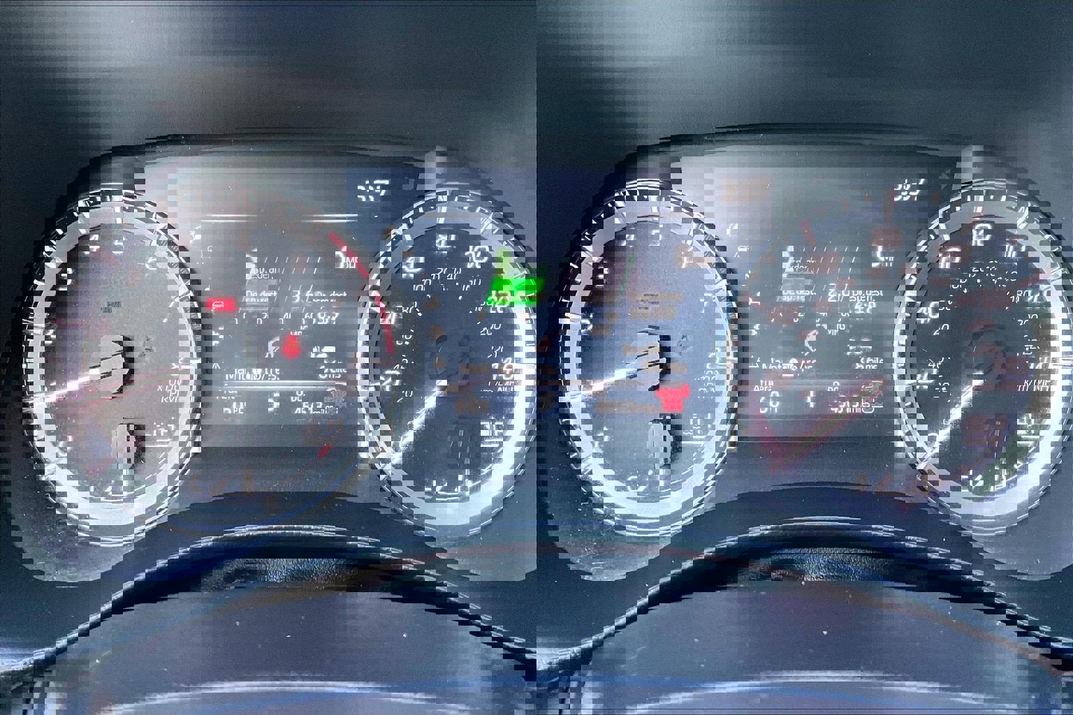 Used 2024 Toyota Highlander LE image 19