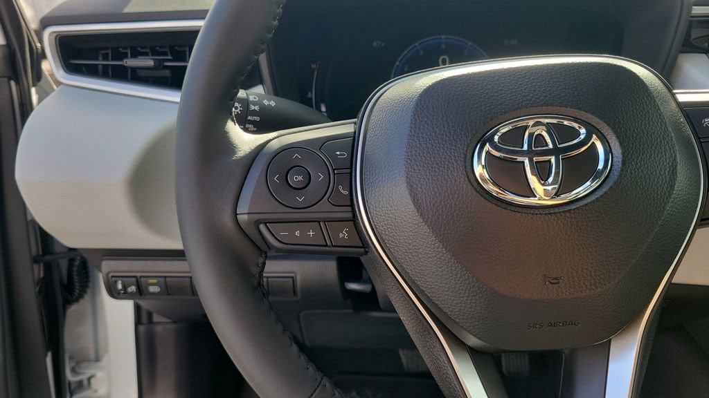New 2026 Toyota Corolla SE FWD image 19