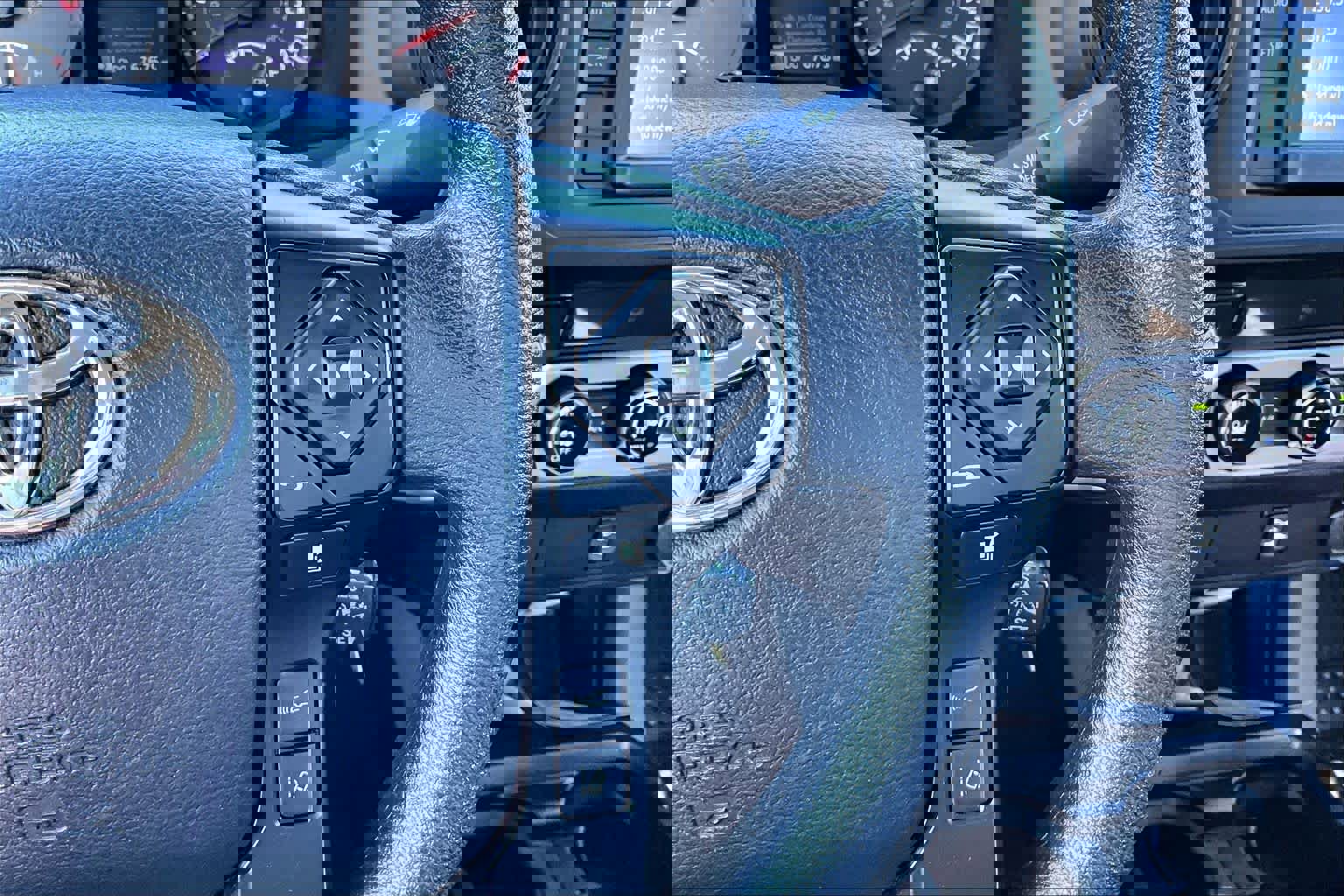 Certified 2018 Toyota Tacoma SR w/ SR Convenience Package image 24