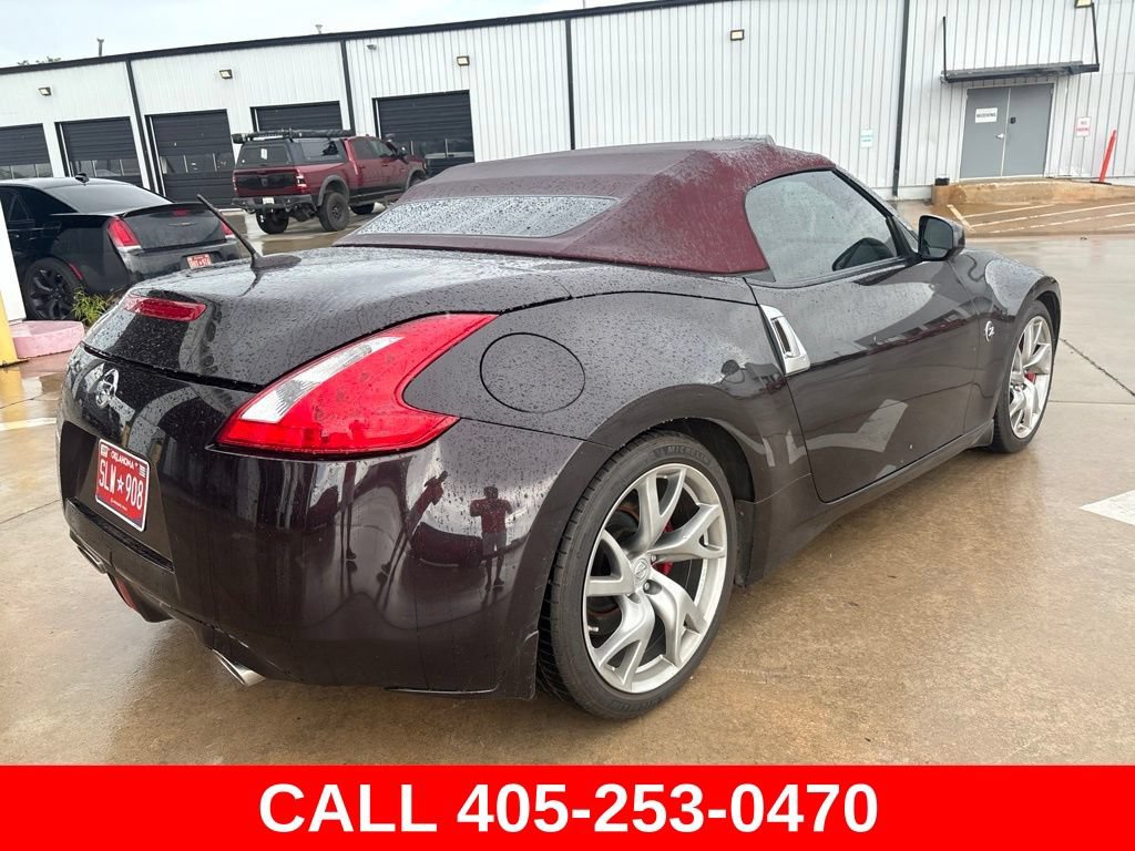 Used 2013 Nissan 370Z Touring w/ Sport Pkg RWD image 6