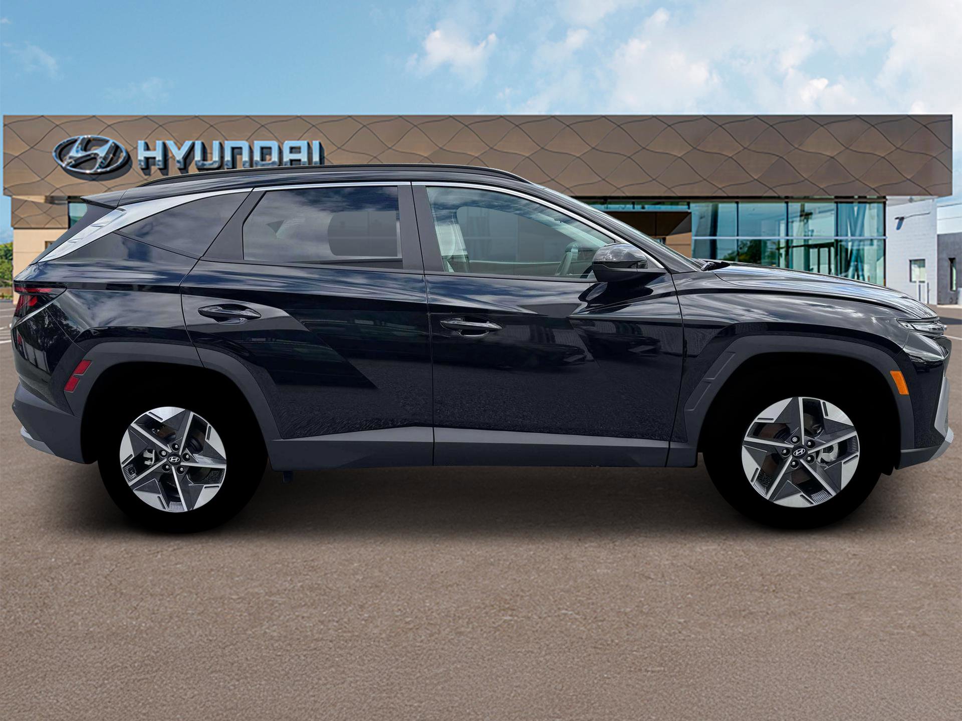 Used 2025 Hyundai Tucson SEL FWD image 31
