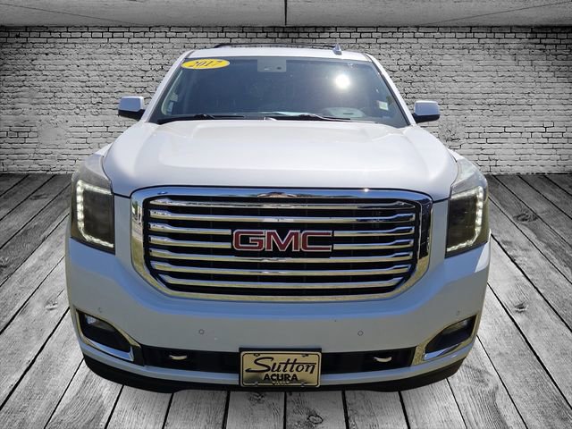 Used 2017 GMC Yukon XL SLT w/ Premium Edition image 2