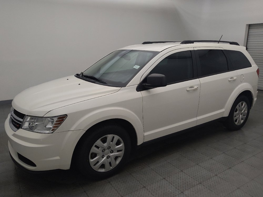 Used 2018 Dodge Journey SE FWD image 2