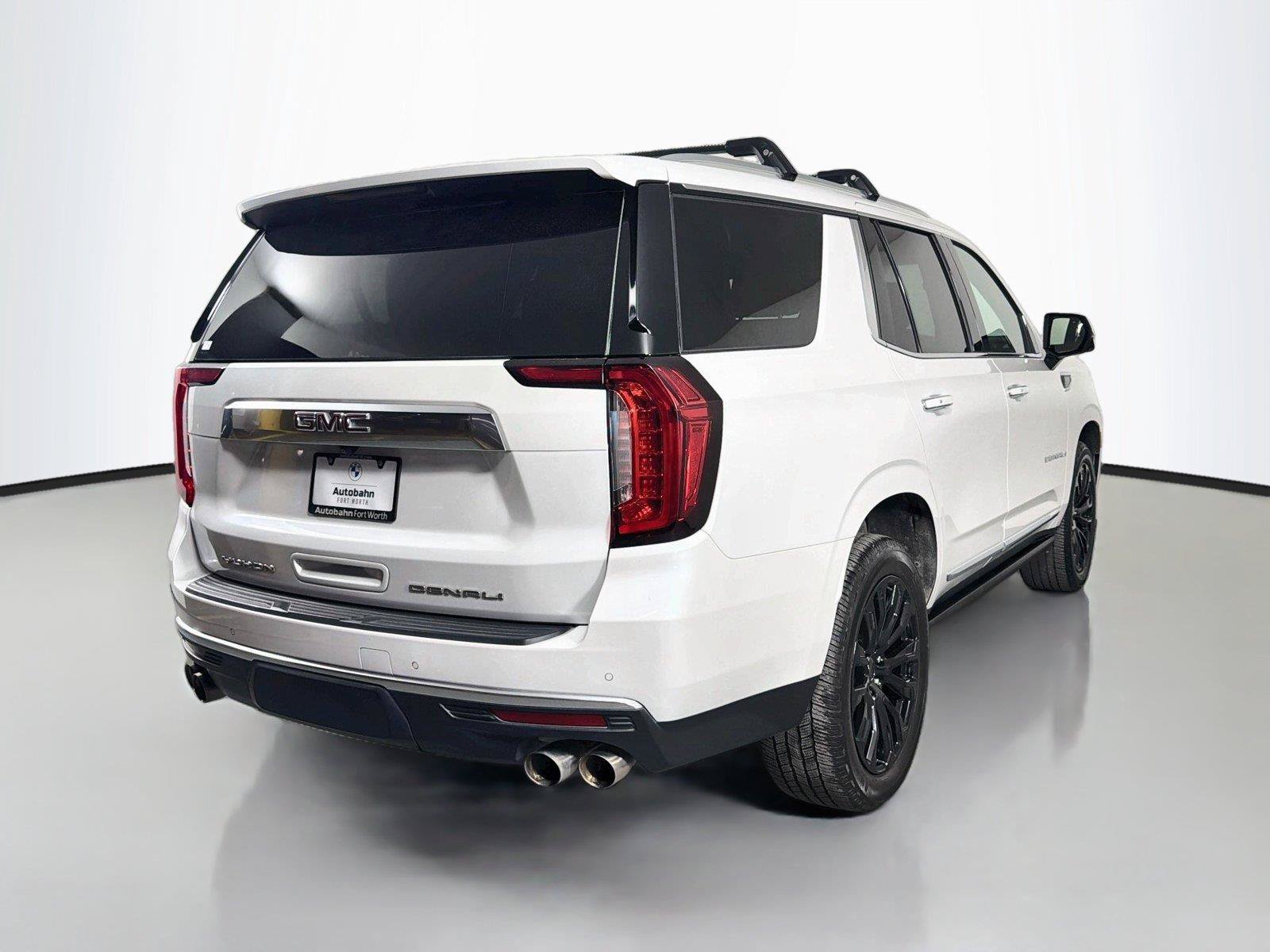Used 2022 GMC Yukon Denali AWD/4WD image 5