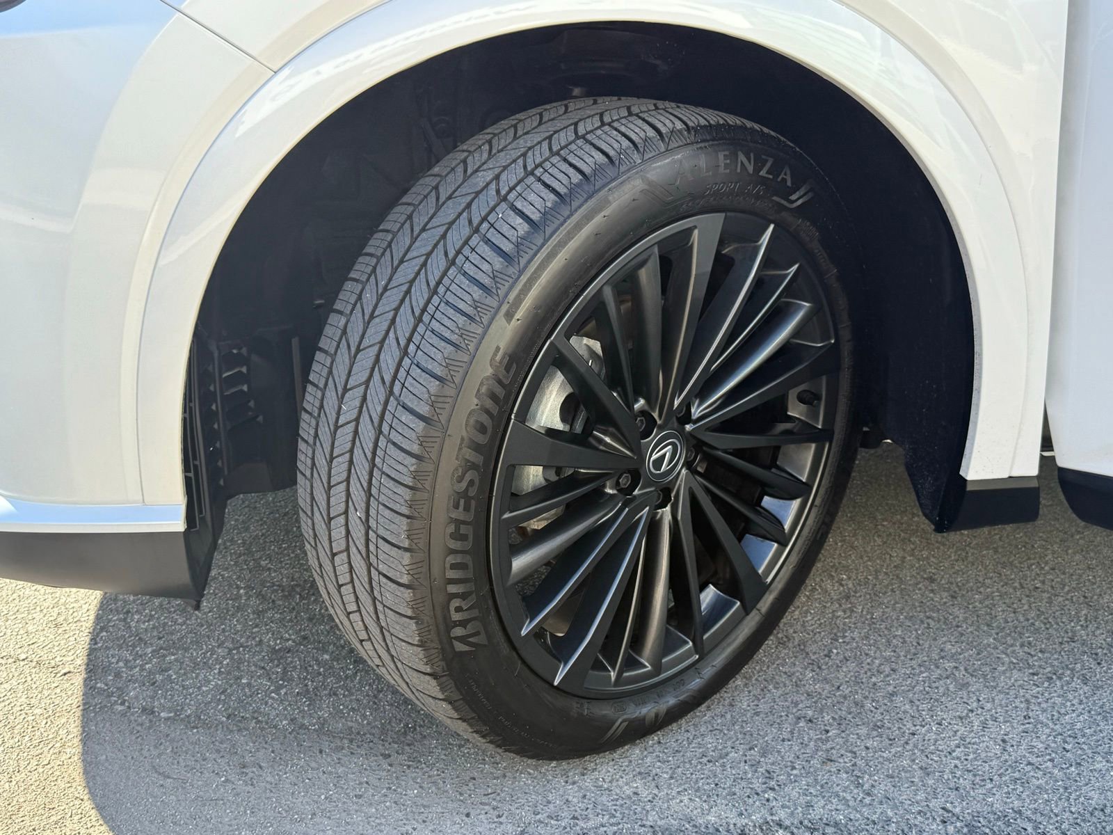 Used 2024 Lexus RX 350h 350h image 20