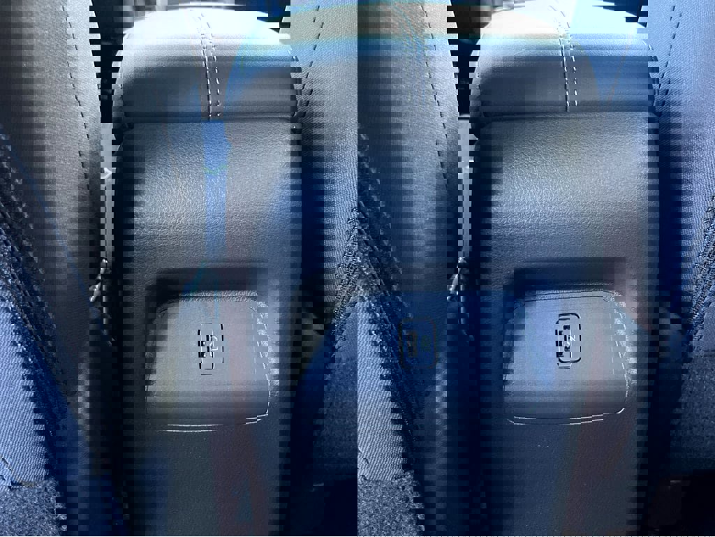 New 2025 Nissan Sentra SV w/ All-Weather Package image 11