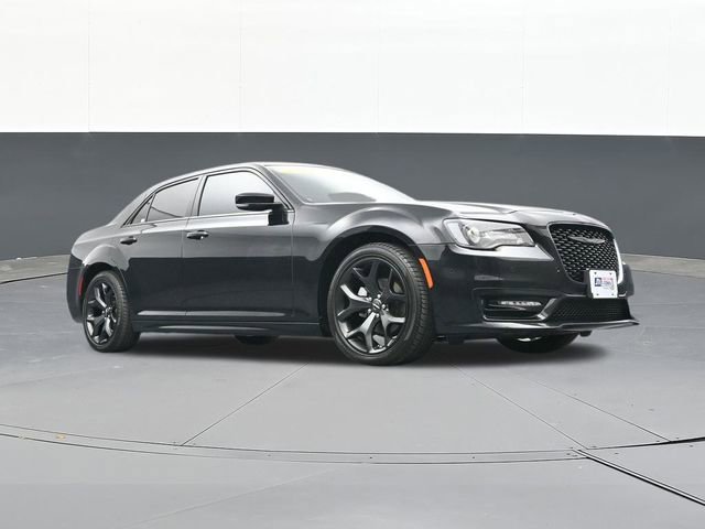 Used 2022 Chrysler 300 Touring L image 51