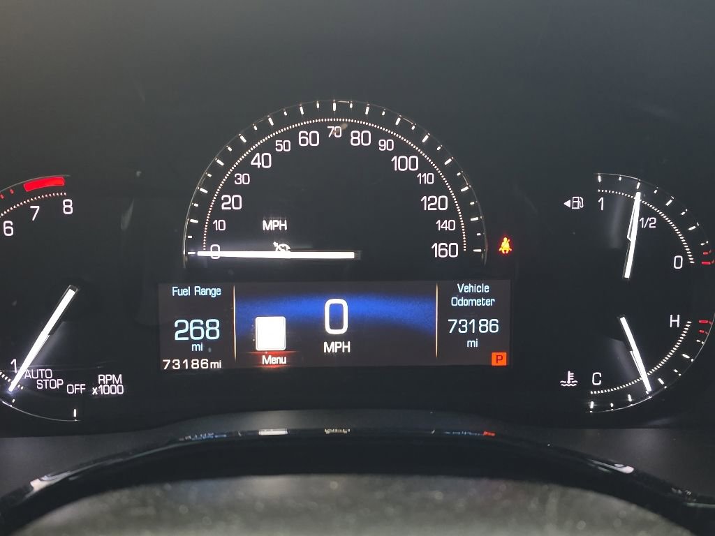 Used 2017 Cadillac XT5 Luxury w/ Driver Awareness Package FWD image 8