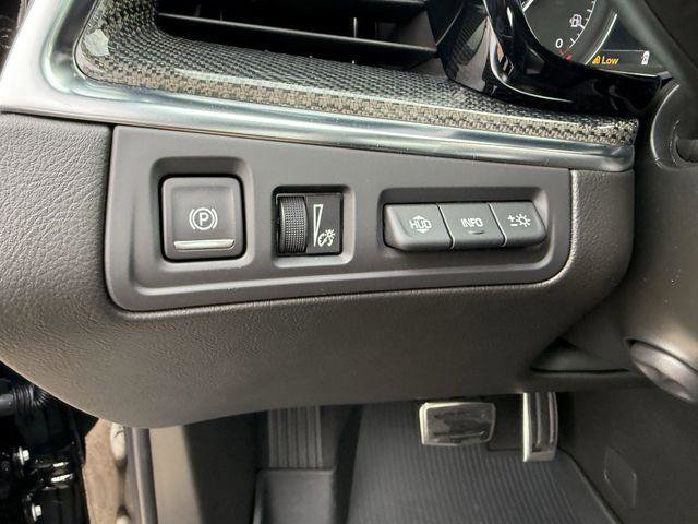 New 2026 Cadillac XT5 Sportv w/ LPO, Onyx Lite Package image 12